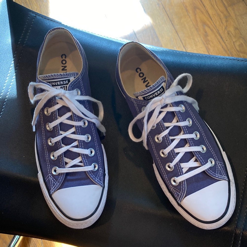 Converse Chuck Taylor Platform Lowtop, Navy, size 8.5